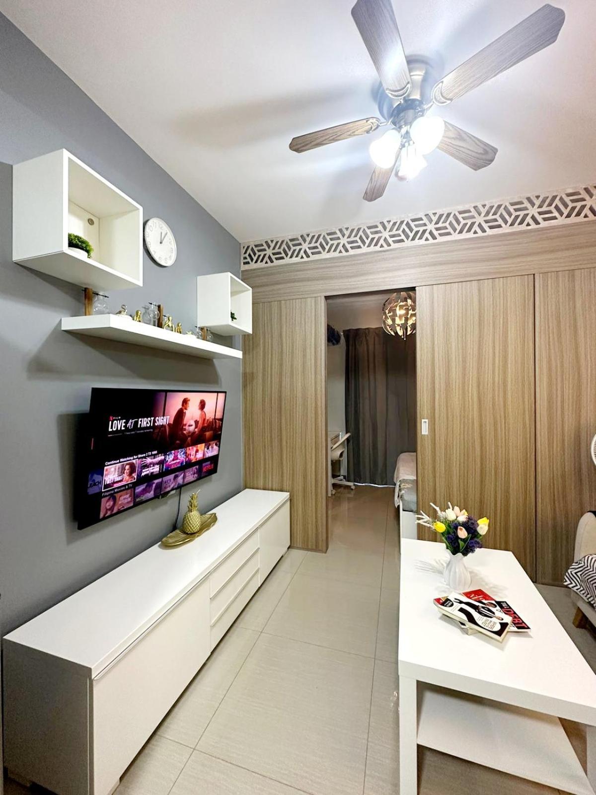 Fully Equipped 1Br Condo At Shore2 Near To Moa Манила Экстерьер фото